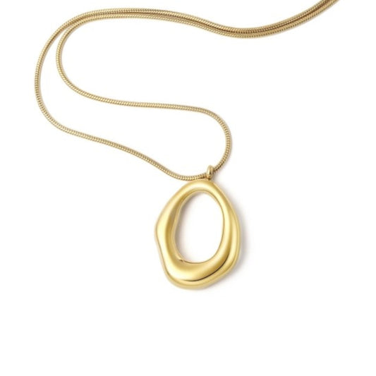 Collar Angola