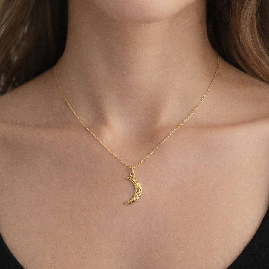 Lebanon Choker